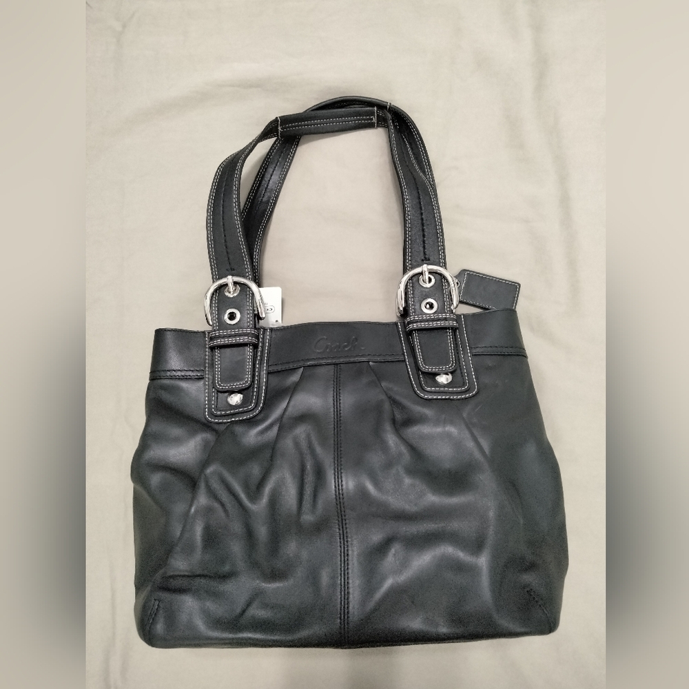 Coach Vintage Y2K Shoulder Bag in Black